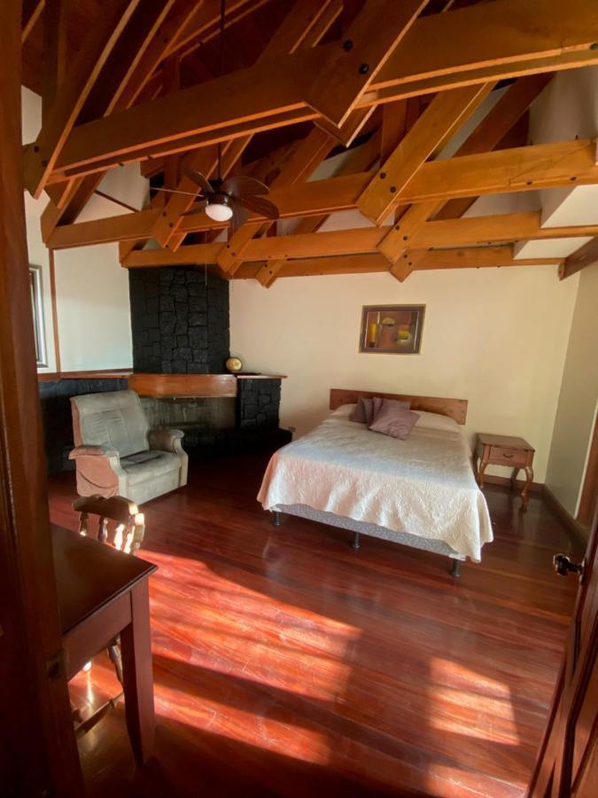 Casa Mora B&B Cartago Luaran gambar