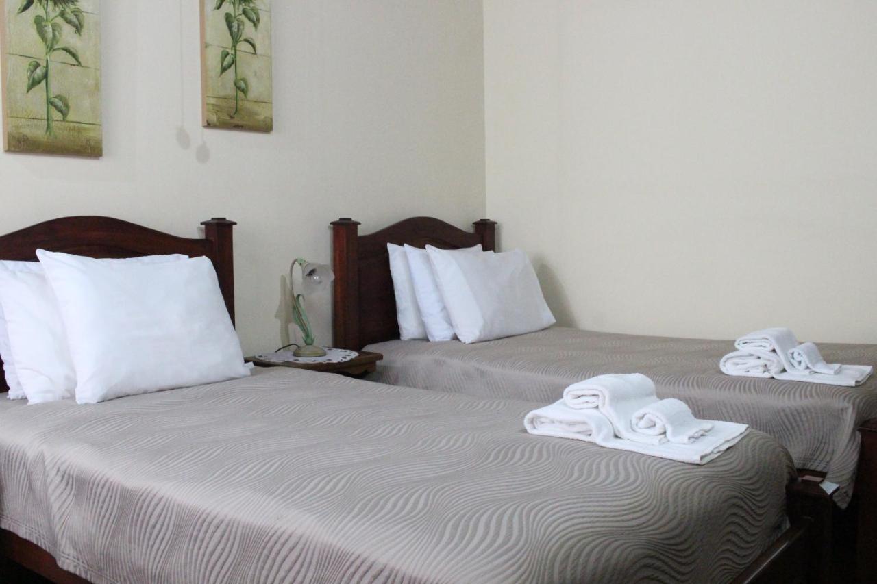 Casa Mora B&B Cartago Luaran gambar