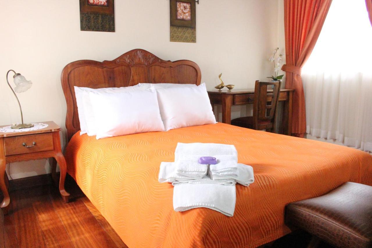 Casa Mora B&B Cartago Luaran gambar