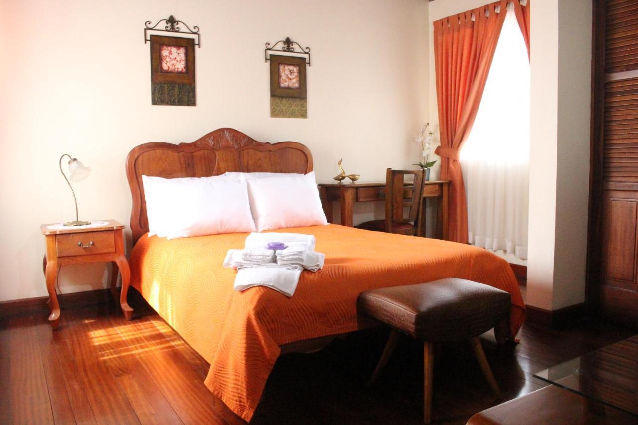 Casa Mora B&B Cartago Luaran gambar